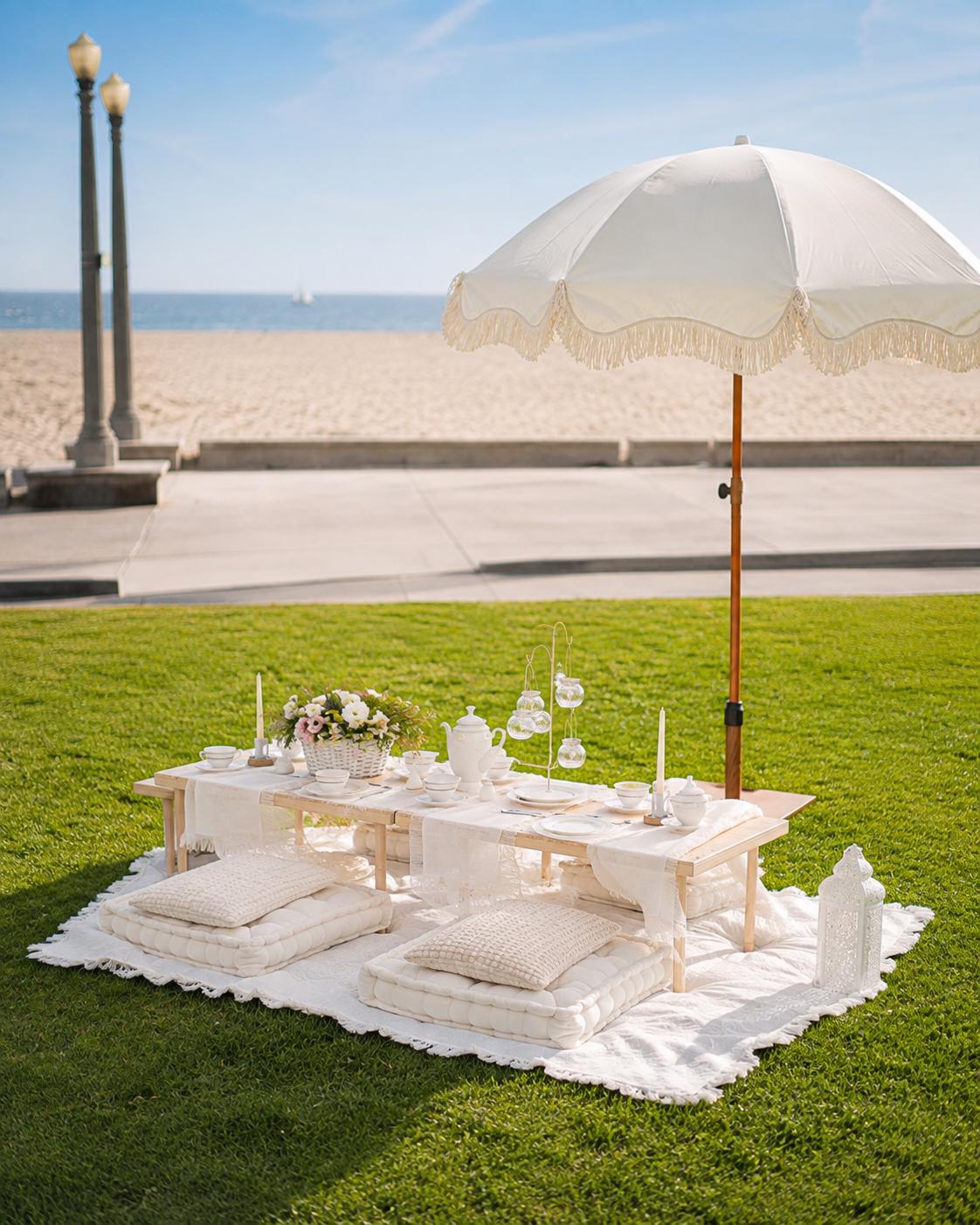 A Maison Jasmilaks table prepared for guests